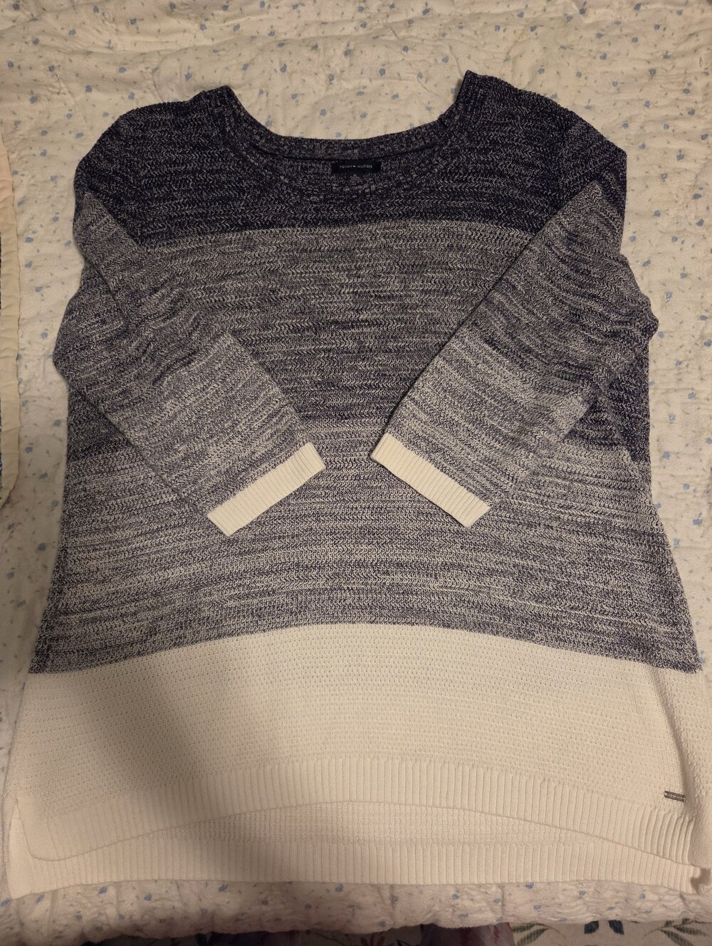 Tommy Hilfiger Cream/blue Crewneck Knit Sweater